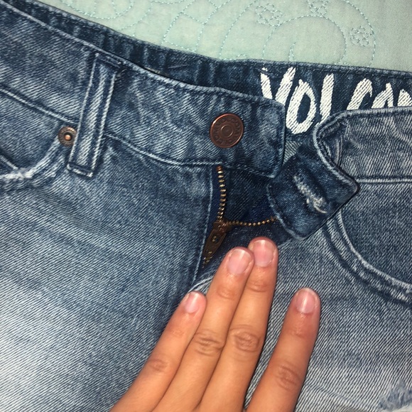 Volcano Denim Shorts - Picture 2 of 3